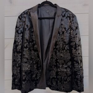 Men’s Monochromatic Black Sequined Blazer